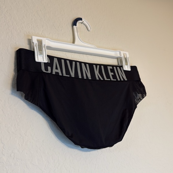 Calvin Klein Black Bikini Cut Briefs, Size Medium - Picture 6 of 10